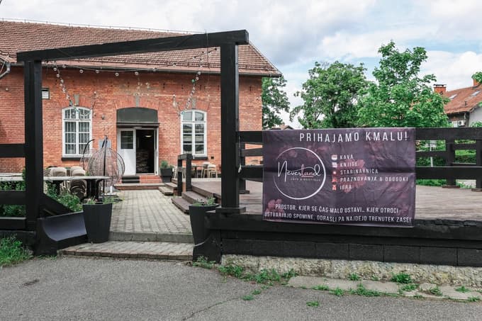 Kavarna Neverland bo obratovala na lokaciji nekdanje restavracije Romani Kafenava.