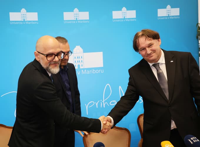Sokandidata sta ocenila, da je bila kampanja izpeljana korektno.