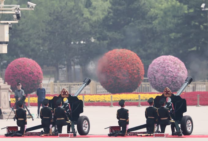 Xi Trumpu omenil Tajvan in opozoril, da bi lahko "prišlo do zelo nevarne situacije"