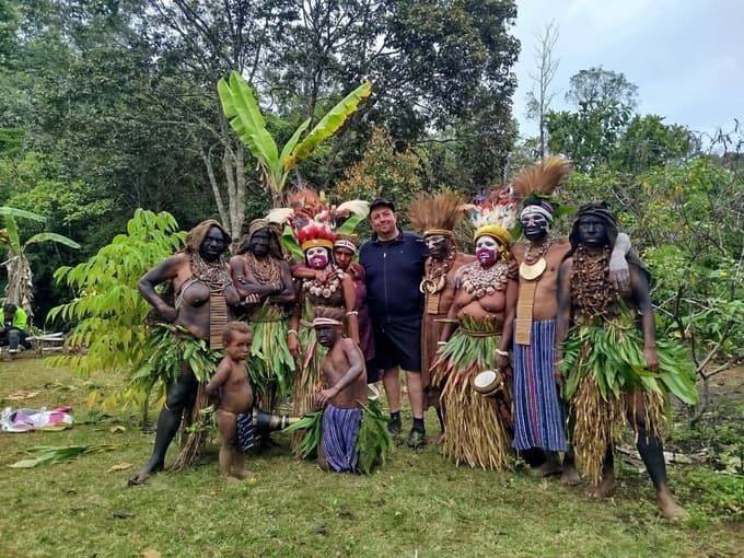 Pri plemenu Kulkie, Papua Nova Gvineja