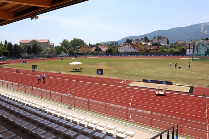 Atletski stadion Poljane