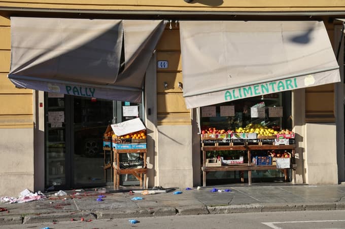Z avtom v ljudi: V Modeni osem poškodovanih, tudi turistki. Ena od žrtev v smrtni nevarnosti, dvema so amputirali noge