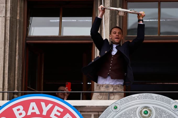 Manuel Neuer je prvi opazil, da nekaj ne štima. 
