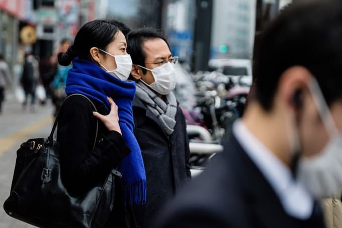 Japonska se sooča z nacionalno zdravstveno krizo: Skoraj polovico prebivalstva mučijo hude alergije na cvetni prah