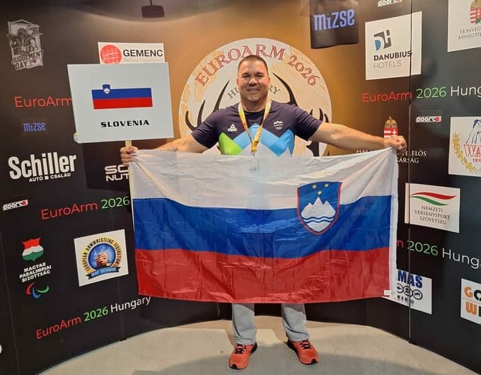 (FOTO) Slovenske mišice med evropsko elito: Dobili smo nov šport, v katerem blestimo!