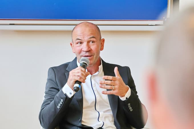 (FOTO) Boks na univerzi: Kako je Dejan Zavec skoraj postal Kevin Costner