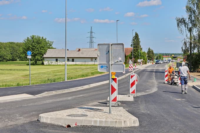 (FOTO) Krožišče v Framu: Več kot sto dni del, kolone in živci voznikov, a kmalu konec