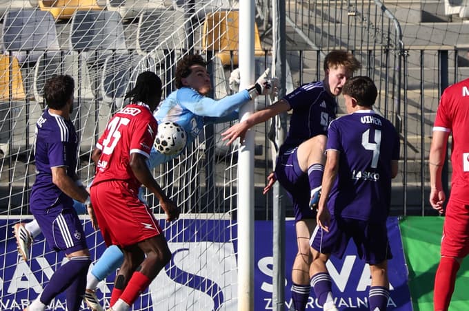 (FOTO) Maribor - Aluminij 3:0: Pomlajeni vijoličasti le prekinili niz porazov