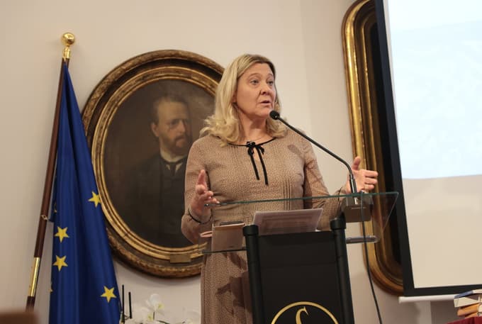 Ignacija Fridl Jarc naj bi vodila ministrstvo za kulturo.