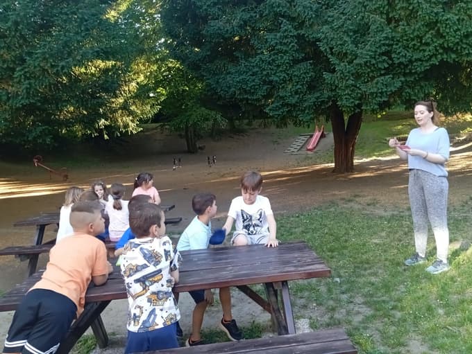 Bralna noč na OŠ Maksa Durjave: Noč med knjigami, palačinkami in detektivskimi ugankami