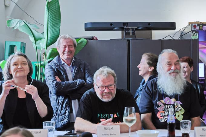 Komisija: Tina Vihar, Andrej Borko in Peter Pogorevc.