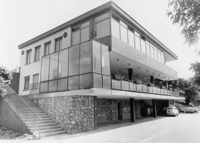 Nekdanji motel v Bresternici