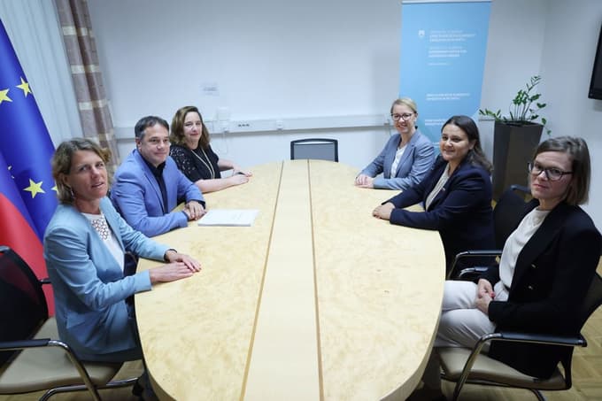 Ministrica Lep Šimenko ob prevzemu poslov za nadaljevanje zastavljenega dela