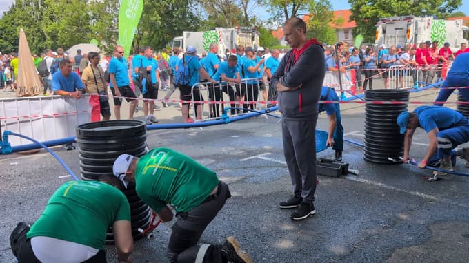 (FOTO in VIDEO) Druženje komunalnih (so)delavcev: Mehanizacija človeku pomaga, a le če z njo prideš dovolj blizu