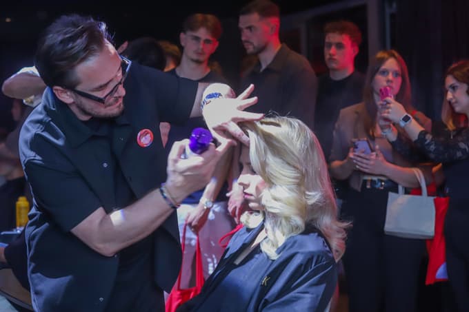 Marko Štrucl iz Studia Minimal: "Poklic frizerja počasi postaja znova spoštovan, toda še zmeraj smo daleč od tega, da bomo frizerji spoštovani kot v tujini."