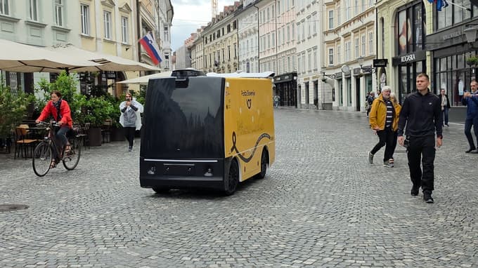 Pošta Slovenije modernizira urbano dostavo
