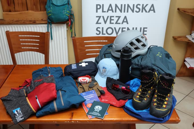 Izziv je, da imamo s sabo, kar potrebujemo, in tisto, s čimer si lahko pomagamo, če nas kaj preseneti.