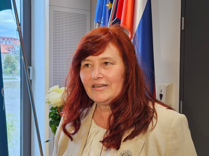 V. d. predstojnice mariborske porodnišnice dr. Lucija Kuder