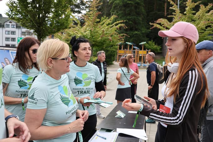 (FOTO) Odprli Pohorje-Kozjak Trail: 187 kilometrov dolga pot povezuje Pohorje, Kozjak in več kot sto zgodb
