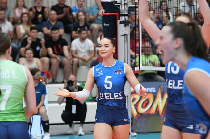 Slovenke v Ljubljani s 3:0 premgale Latvijo
