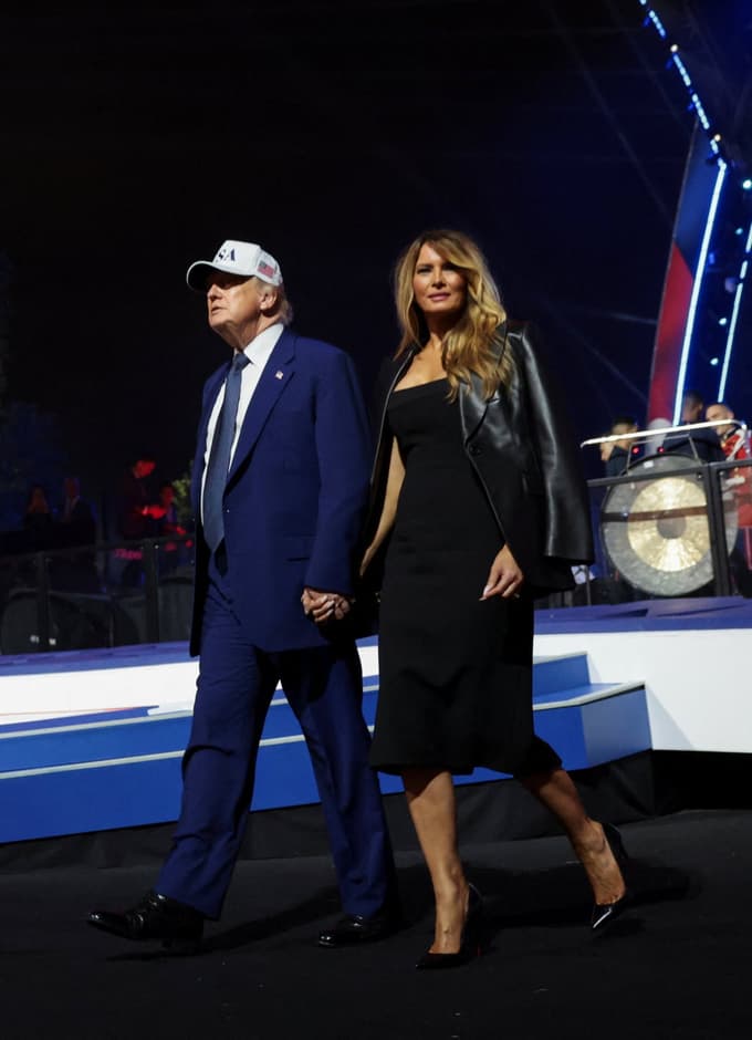 (FOTO) Vsi pogledi so bili uprti v Melanio Trump, a pozornost je pritegnilo še nekaj drugega