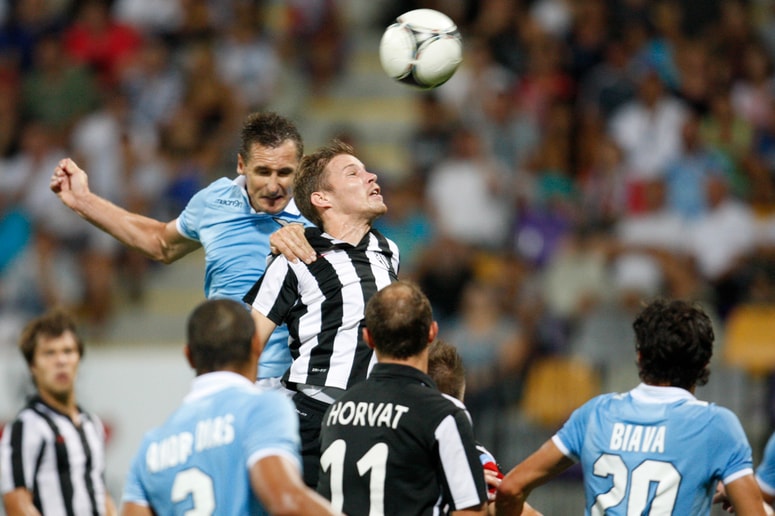 S finančno injekcijo Komunale je Mura 05 poleti 2012 sploh lahko tekmovala v predkrogih evropske lige, med drugim se je pomerila s slovitim rimskim Laziem. 