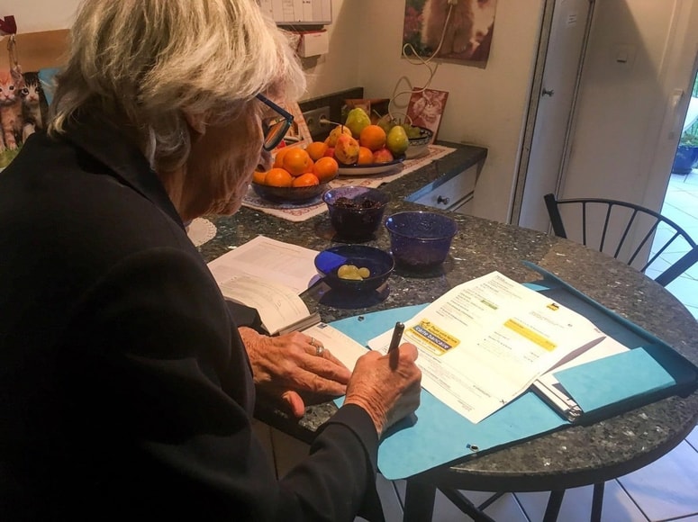 Že plačevanje položnic lahko postane prezahtevno. Foto: Profimedia
