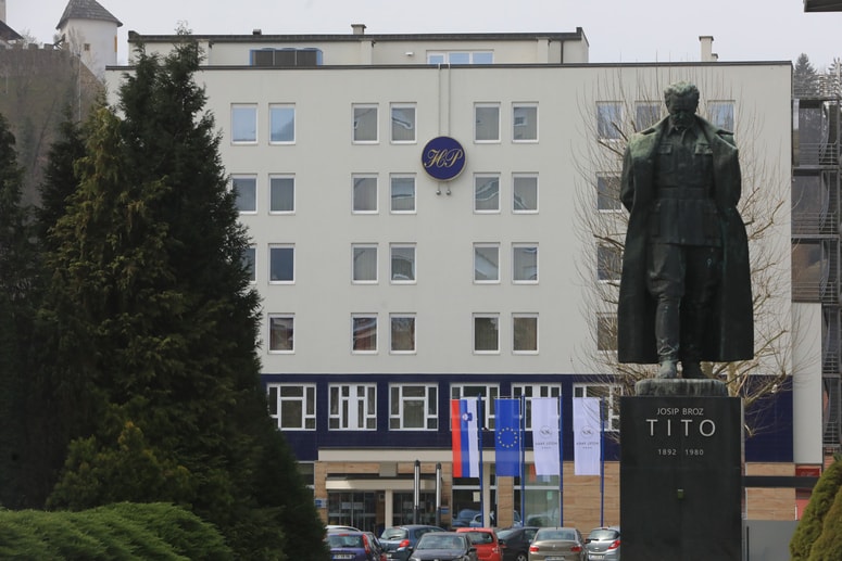 Glavna fotografija članka:Velenje: Po vnovičnem testiranju ljudi v karanteni dva okužena