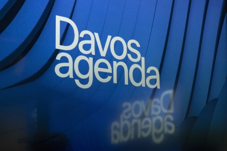 Glavna fotografija članka:Svet po covidu