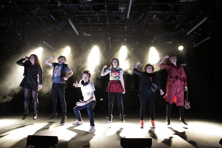 Igralska ekipa Elvisa Škorca