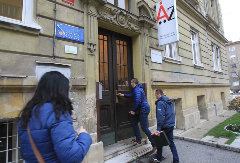 Program izvaja Andragoški zavod Maribor Ljudska univerza, vsebuje pa zelo različne tečaje in delavnice, ki so namenjeni ranljivim skupinam, mladim diplomantom, starejšim in drugim. Foto: Igor NAPAST