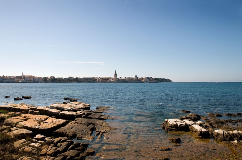 Glavna fotografija članka:Slovenski lastniki nepremičnin na Hrvaškem s peticijo za prost prestop meje