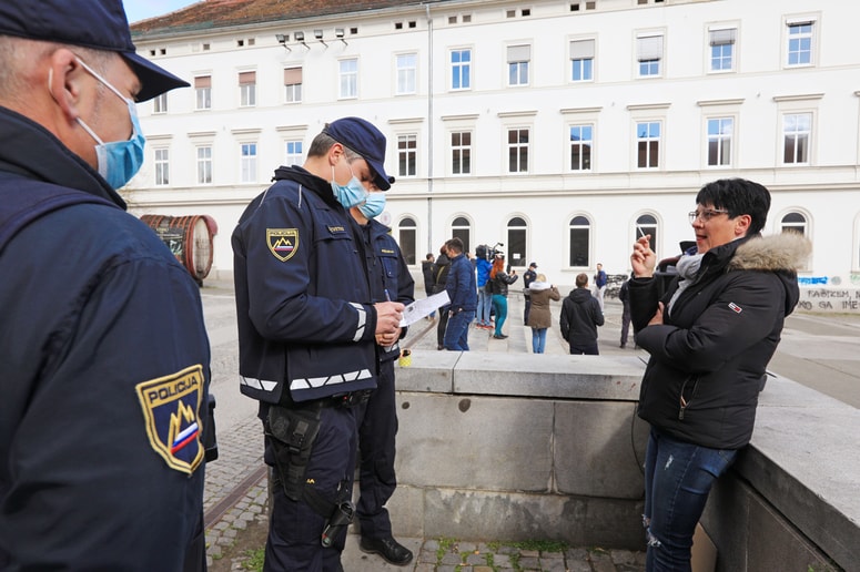 Nekatere posameznike so policisti identificirali na kraju protestov, nekatere pa so in še bodo preko posnetega materiala.