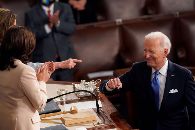 Glavna fotografija članka:Bidnovih sto dni mrzličnega miru