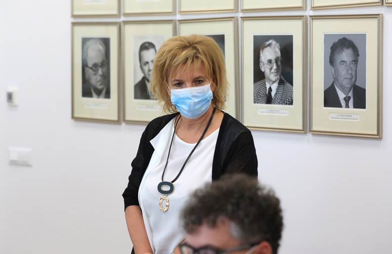 Vodja posvetovalne skupine za cepljenje pri NIJZ Bojana Beović.