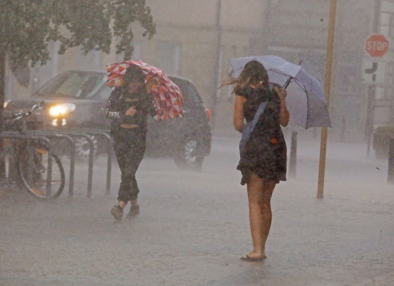 Nevihta lahko nastane zelo hitro. Foto: Sašo BIZJAK