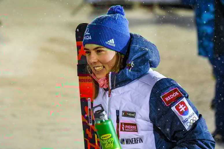 Glavna fotografija članka:Petra Vlhova se bo na zimske olimpijske igre prihodnje leto v Pekingu pripravljala z nekdanjim trenerjem Tine Maze
