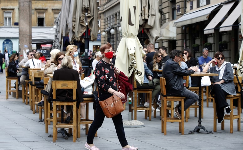 Glavna fotografija članka:Epidemiološko stanje na Hrvaškem se izboljšuje, do konca maja brez sprememb ukrepov