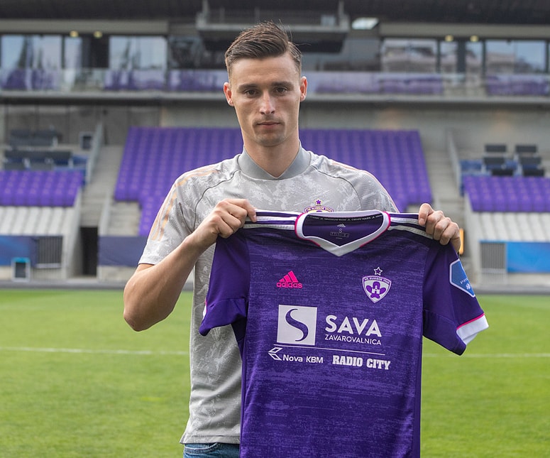 Korošec bo spet oblekel vijoličasti dres.