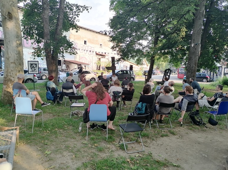 Kristina Božič in Boris Vasev med pogovorom