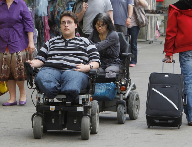 Storitev naj bi poslej izvajali za najmanj deset uporabnikov, predtem so za pet, in zaposlili naj bi strokovnega vodjo. 