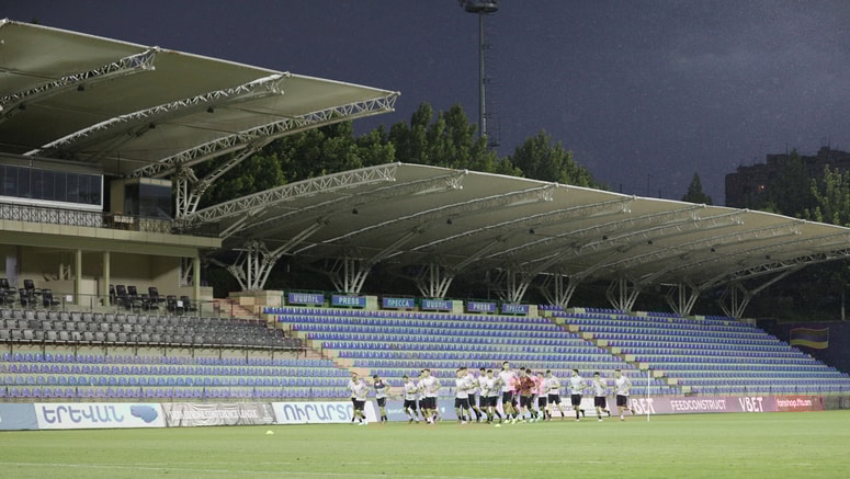 Dva treninga so v Erevanu pred današnjo tekmo opravili nogometaši Maribora, ki bodo branili prednost 1:0 s prve tekme. 