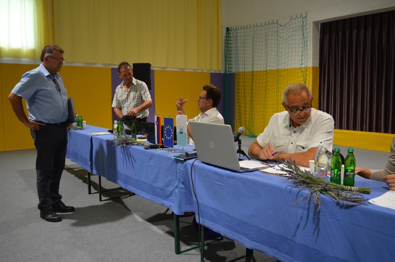 Na seji sveta pomurske razvojne regije je predsedovanje od Alojza Glavača prevzel Stanko Ivanušič. 