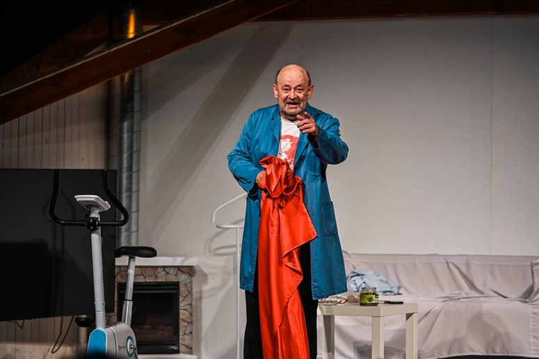 Glavna fotografija članka:(POGLED) Konvertiti se mešajo s strahopetci in vsem je lepo. Ne skrivajo več, da so lažnivci in hinavci