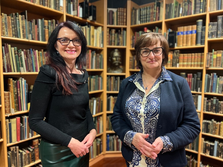 Kalanovi nagrajenki v Maistrovi knjižnici: Branka Kerec Prekoršek in Vlasta Stavbar 
