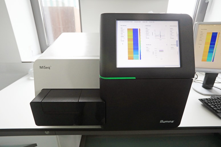 Glavna fotografija članka:Deltakron, različica, ki je ni bilo ali kako znanost regulira samo sebe
