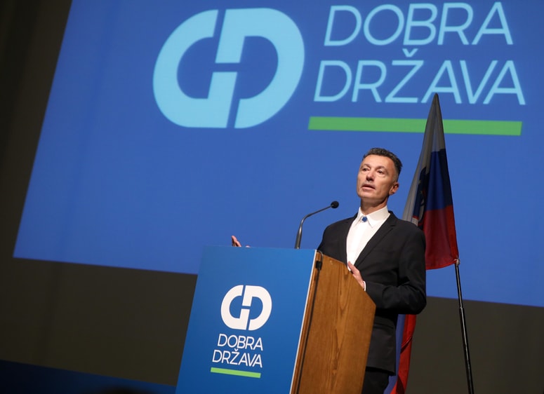 Bojan Dobovšek
