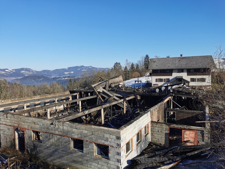 Posledice požara na kmetiji Bindiš
