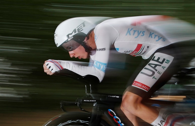 Glavna fotografija članka:Chapeau*