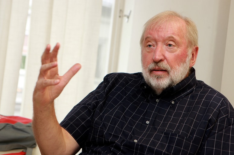 Glavna fotografija članka:Rupel bi zaradi arbitraže uporabil vojsko, Grošelj pa pravi: "Nikar!"